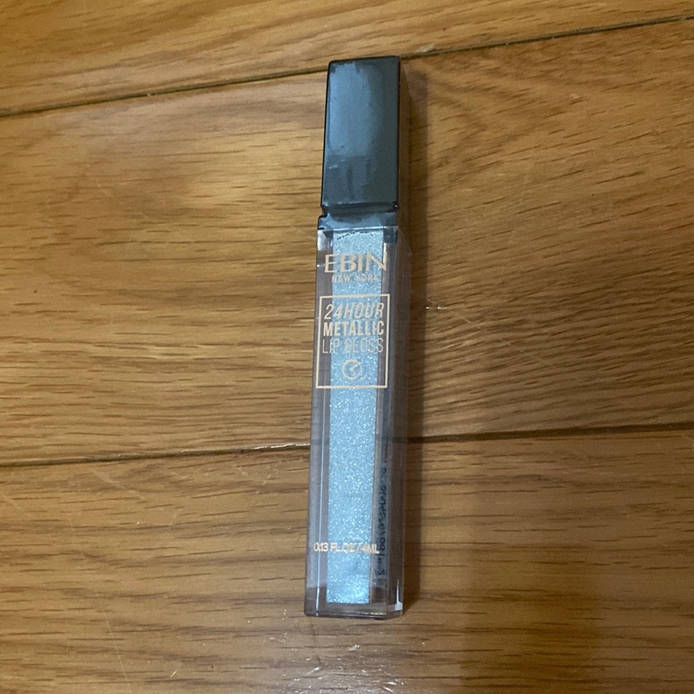 Ebin New York 24 Hour Metallic Lip Gloss